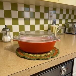 Vintage Fireking casserole dish with lid 433 1 1/2 quart‎ orange